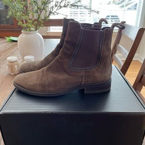 Thursday boot duchess in dark olive